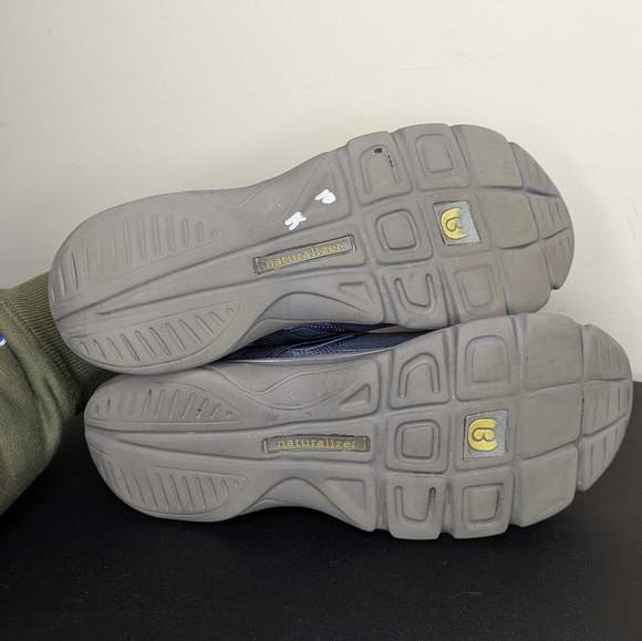 Bzees Naturalizer Sandy Slip On Comfort‎ Sneakers Blue Silver Fabric Womens 8.5M - Picture 6 of 10